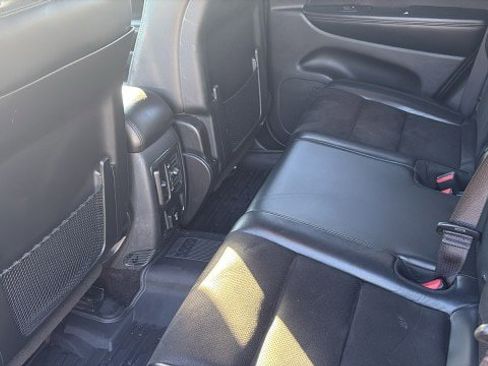 Used 2019 Jeep Grand Cherokee Altitude image 25