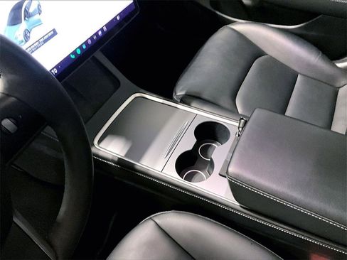 Used 2021 Tesla Model 3 Long Range image 20