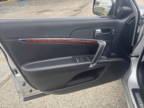 Used 2012 Lincoln MKZ AWD image 11