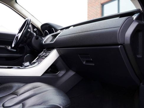 Used 2014 Land Rover Range Rover Evoque Pure Plus image 24