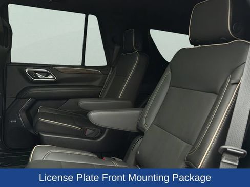 Used 2021 Chevrolet Tahoe Premier w/ Premium Package AWD/4WD image 16