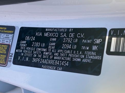 Used 2024 Kia Forte LXS w/ LXS Technology Package image 31