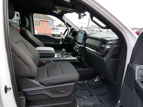 Certified 2022 Ford F150 XLT w/ Equipment Group 302A High image 8