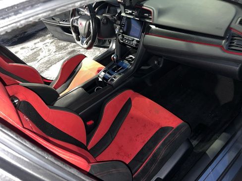 Used 2019 Honda Civic Type R image 20