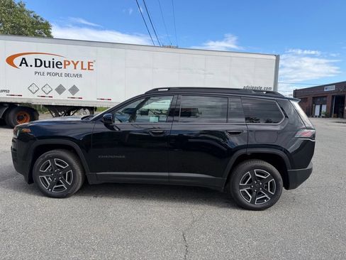 New 2026 Jeep Cherokee Limited AWD/4WD image 2