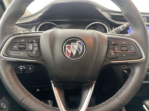 Used 2022 Buick Encore GX Essence w/ Experience Buick Package image 16