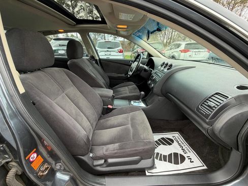 Used 2009 Nissan Altima 2.5 SL w/ Convenience Plus Pkg image 11