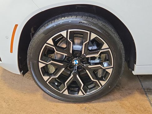 New 2026 BMW X3 xDrive30 w/ M Sport Package AWD/4WD image 11
