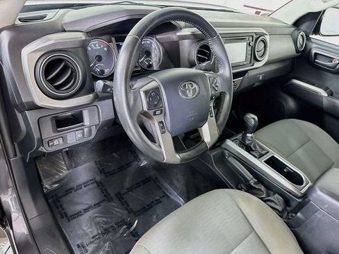 Used 2019 Toyota Tacoma SR5 RWD image 16