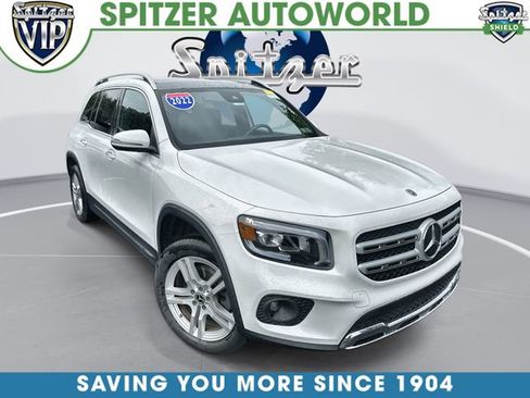 Used 2022 Mercedes-Benz GLB 250 4MATIC image 1