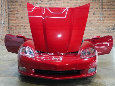 Used 2008 Chevrolet Corvette Coupe RWD image 27
