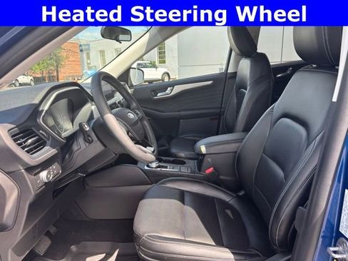 Used 2022 Ford Escape SEL image 12