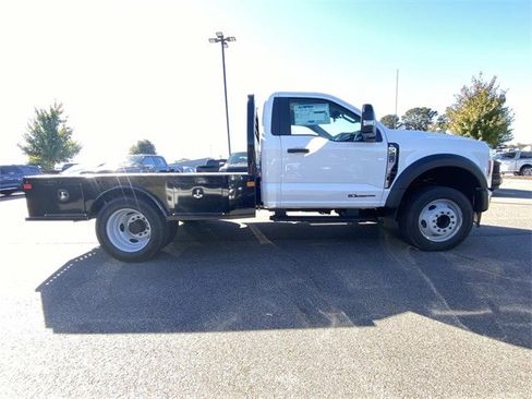 New 2026 Ford F450 XL w/ XL Chrome Package image 22