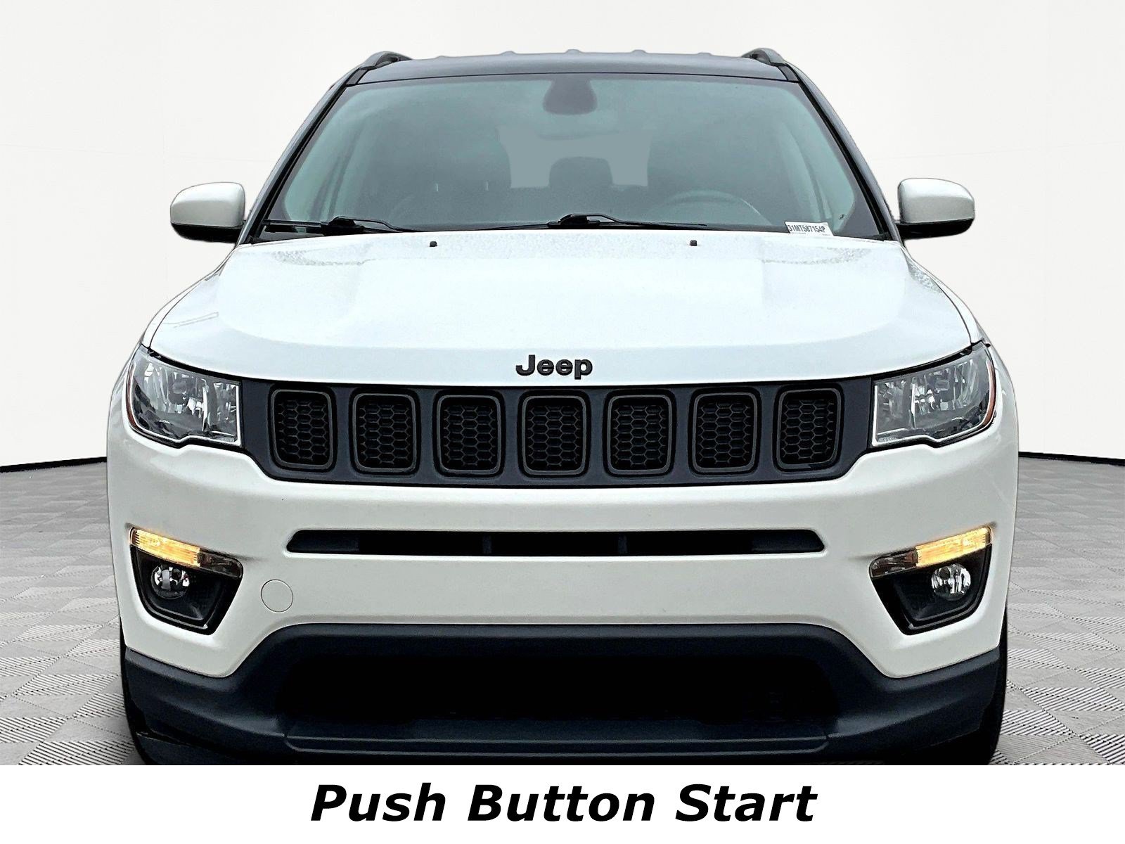 Used 2021 Jeep Compass Latitude FWD image 2