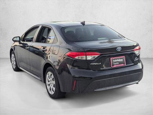 Certified 2024 Toyota Corolla LE image 7