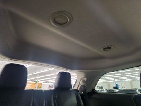 Used 2018 Dodge Journey Crossroad FWD image 37