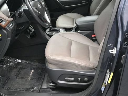 Used 2019 Hyundai Santa Fe XL SE w/ SE Premium Package 02 AWD/4WD image 11