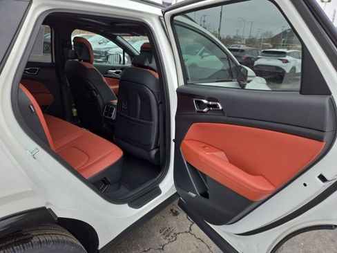 New 2026 Kia Sportage SX Prestige AWD/4WD image 17