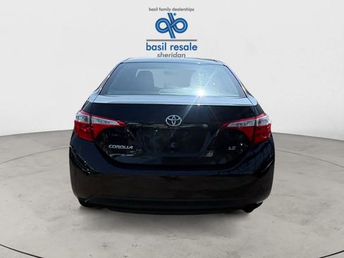 Used 2016 Toyota Corolla LE FWD image 5