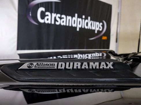 Used 2024 Chevrolet Silverado 3500 LTZ w/ LTZ Convenience Package image 44