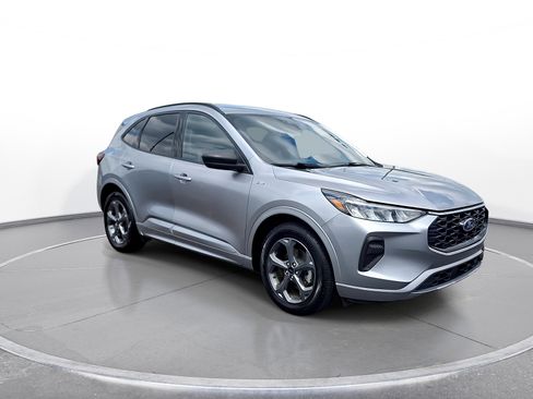 Used 2024 Ford Escape ST-Line FWD image 2