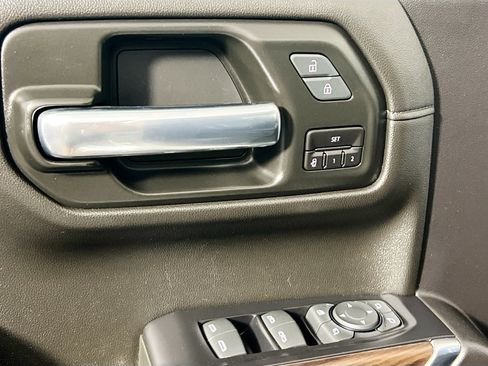 Used 2020 GMC Sierra 1500 SLT w/ SLT Premium Plus Package image 16