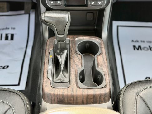 Used 2021 GMC Canyon Denali AWD/4WD image 13