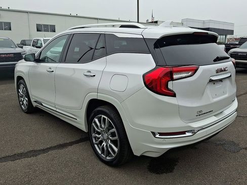 Certified 2022 GMC Terrain Denali image 4