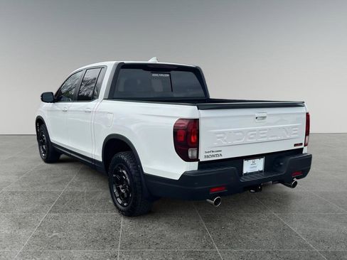 Certified 2025 Honda Ridgeline TrailSport+ image 4