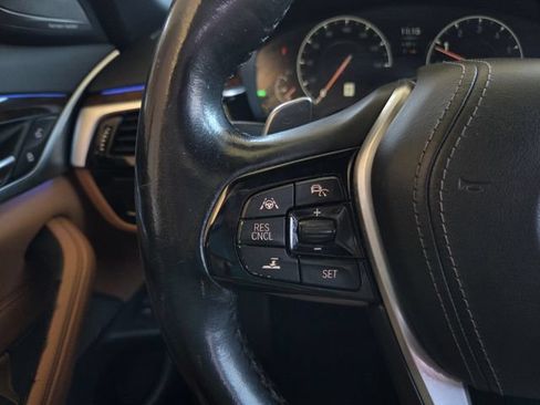 Used 2019 BMW 540i w/ Executive Package RWD image 23
