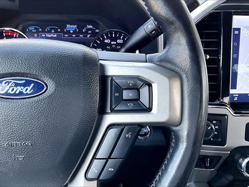 Certified 2022 Ford F250 Lariat w/ Lariat Ultimate Package AWD/4WD image 25