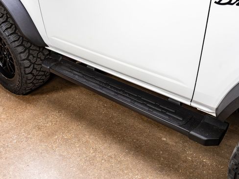 Used 2023 Ford Bronco Wildtrak image 12