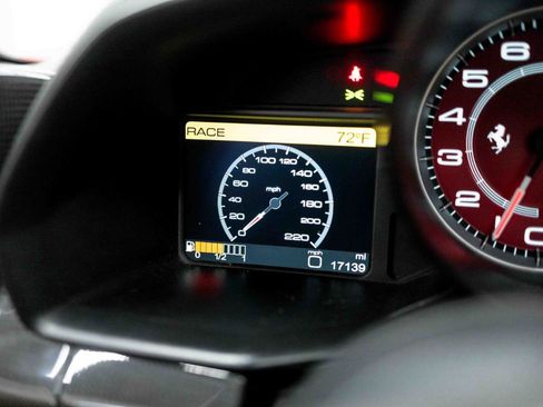 Used 2013 Ferrari 458 Spider RWD image 64