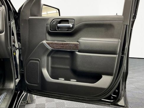 Used 2022 GMC Sierra 1500 Elevation image 25