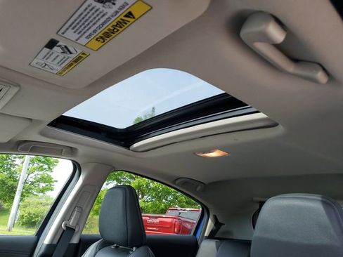 Used 2022 Honda HR-V EX-L image 16