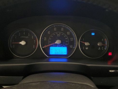 Used 2009 Hyundai Santa Fe Limited w/ Navigation Pkg 5 FWD image 14