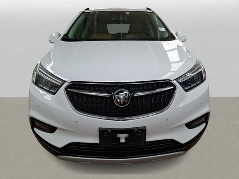 Used 2019 Buick Encore Essence w/ Experience Buick Package image 2