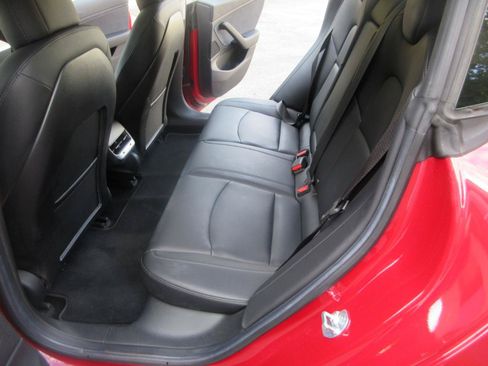Used 2017 Tesla Model 3 Standard Range RWD image 31