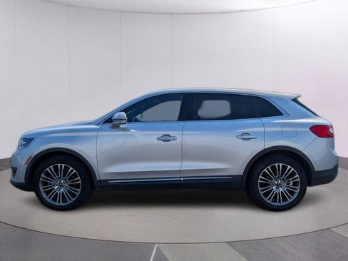 Used 2016 Lincoln MKX Reserve w/ Climate Package AWD/4WD image 5