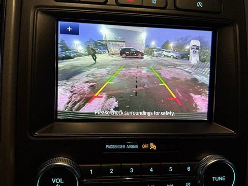 Used 2020 Ford Expedition XLT w/ Equipment Group 202A image 18