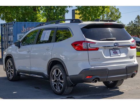 Certified 2025 Subaru Ascent Limited w/ Popular Package #1 AWD/4WD image 5