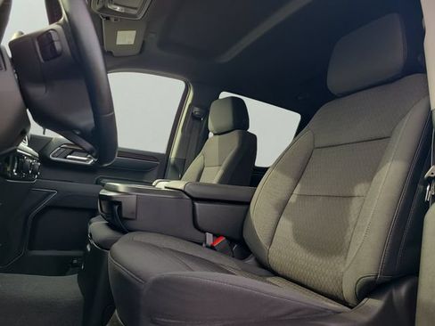 Used 2023 Chevrolet Silverado 1500 LT RWD image 19