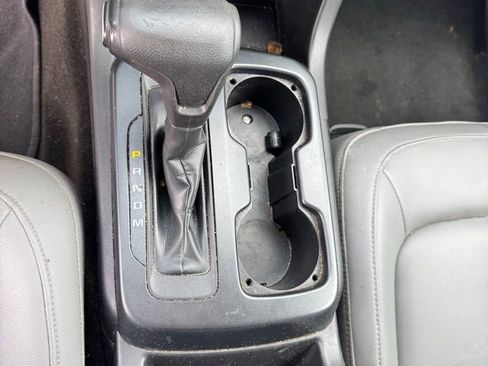 Used 2015 Chevrolet Colorado W/T RWD image 14