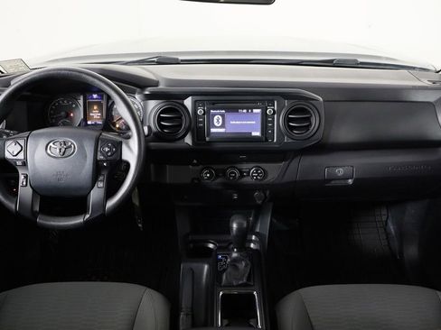 Used 2019 Toyota Tacoma SR image 14