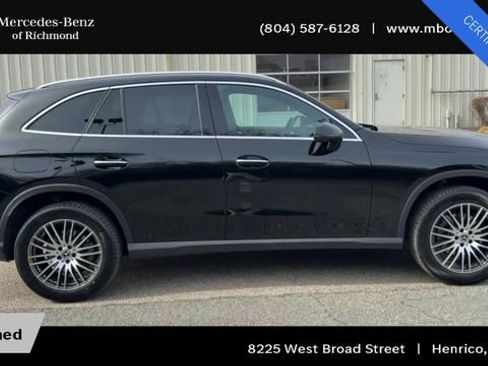 Used 2023 Mercedes-Benz GLC 300 4MATIC image 3