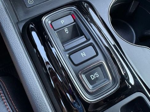Used 2024 Honda Pilot TrailSport image 23