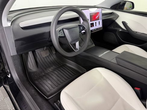Used 2024 Tesla Model 3 Long Range AWD/4WD image 4