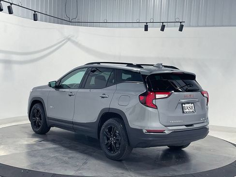 Used 2024 GMC Terrain AT4 AWD/4WD image 33
