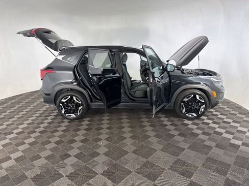 Used 2024 Kia Seltos SX AWD/4WD image 15
