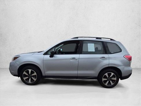 Used 2018 Subaru Forester 2.5i w/ Alloy Wheel Package AWD/4WD image 8